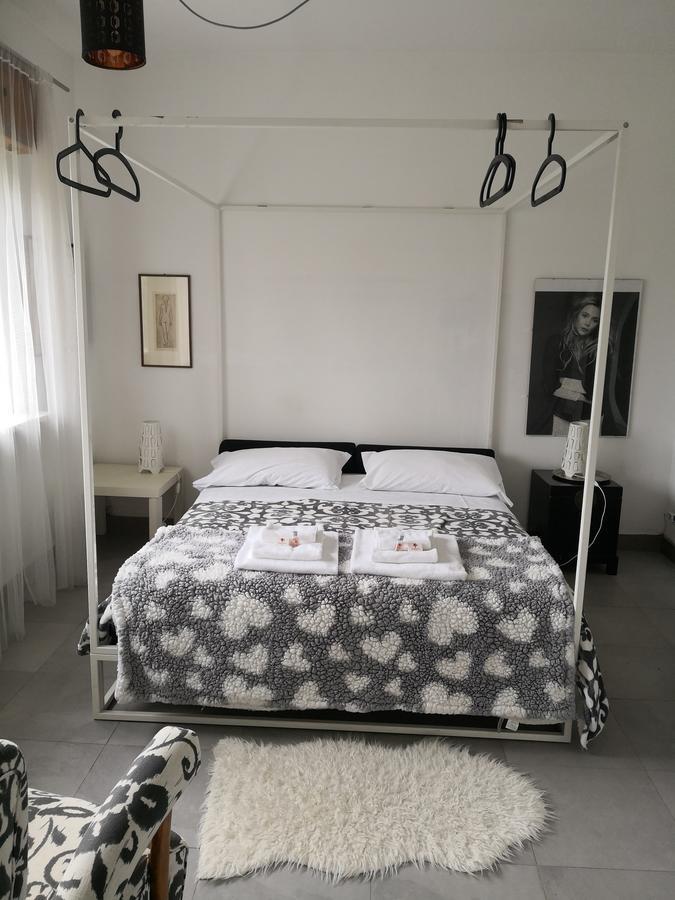 Villa De Hura Apartment Bergamo Bagian luar foto