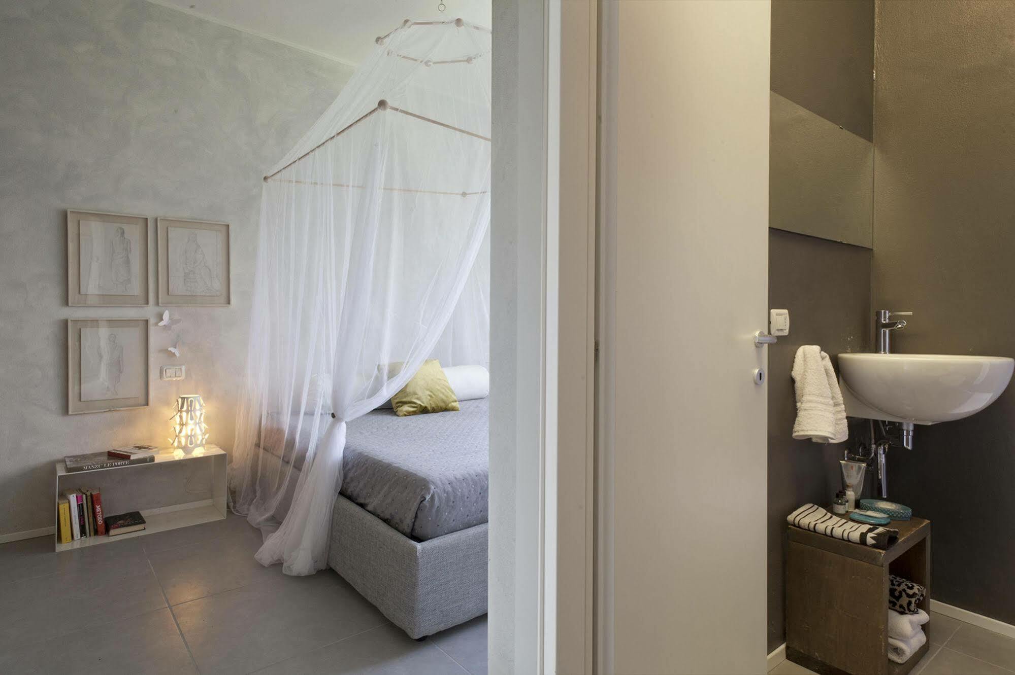 Villa De Hura Apartment Bergamo Bagian luar foto