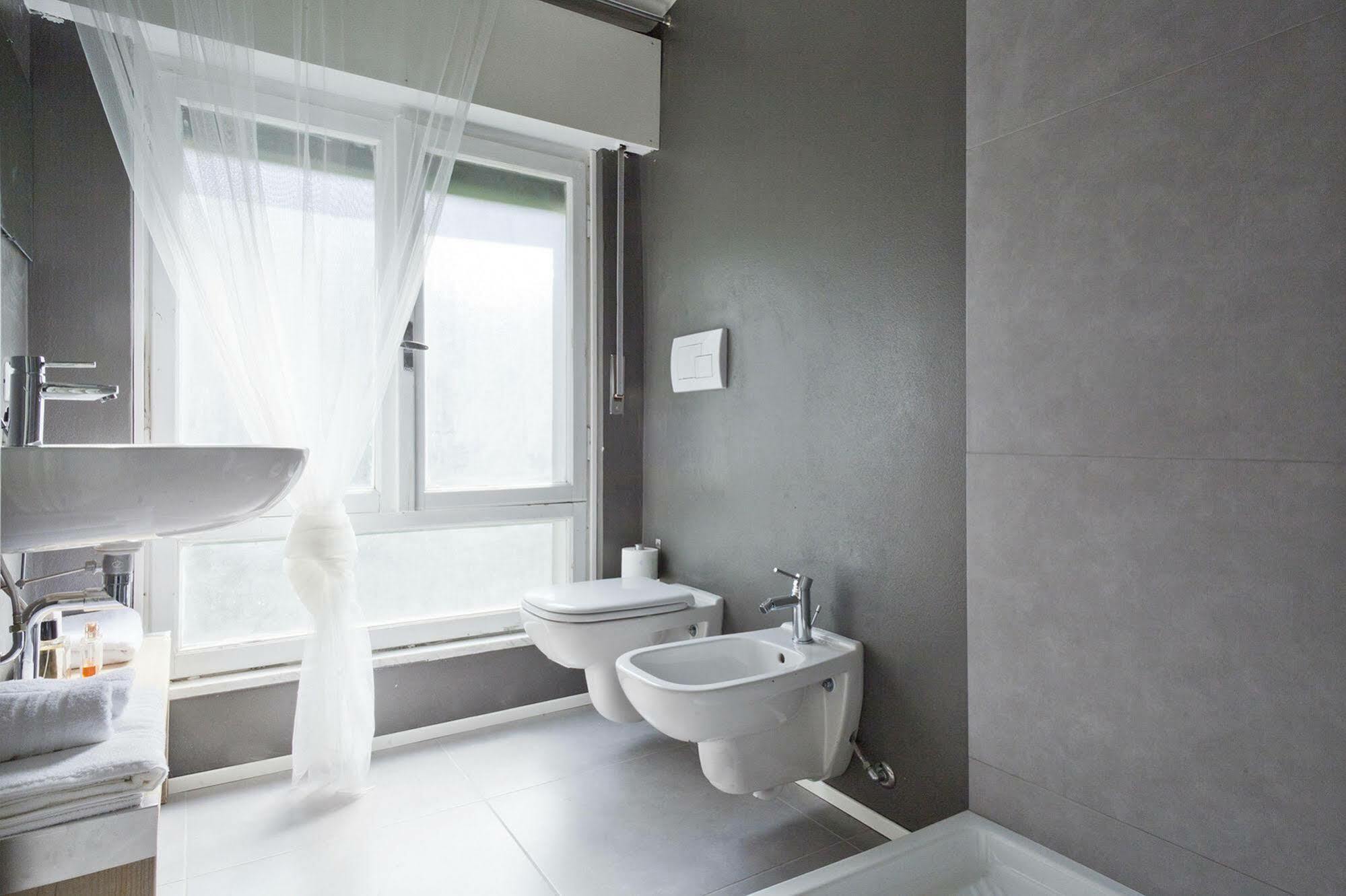 Villa De Hura Apartment Bergamo Bagian luar foto