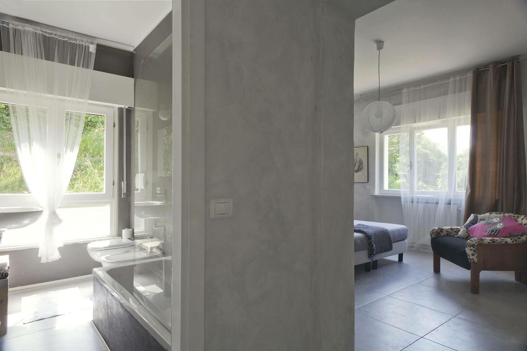 Villa De Hura Apartment Bergamo Bagian luar foto